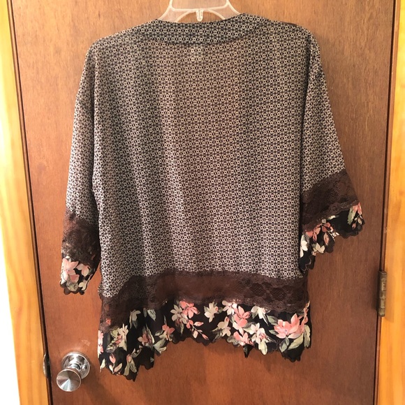 Gimmick by BKE - Picture 3 of 3